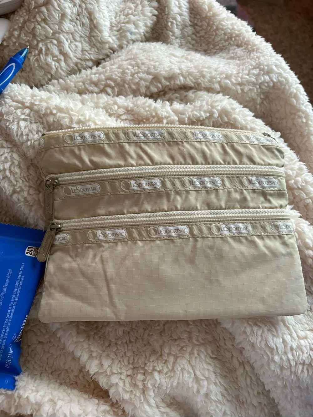 Lesportsac VINTAGE beige/Tan Nylon Duffel with Adjustable Strap